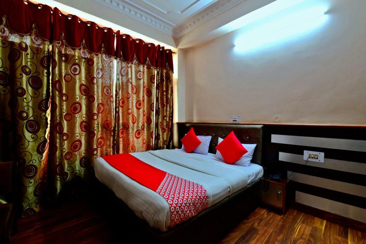 Oyo 26909 Hotel Paras Mandi Extérieur photo