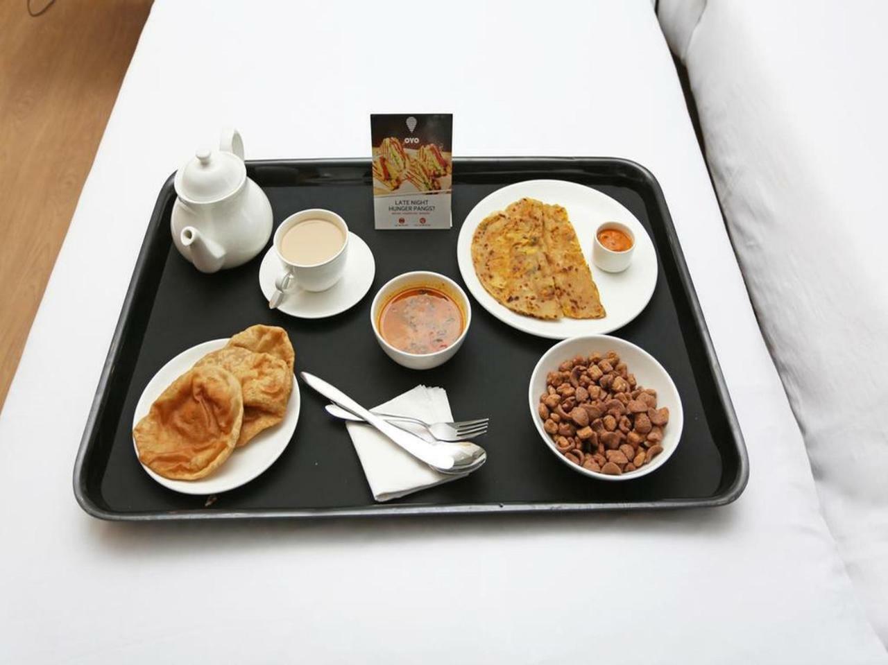 Oyo 26909 Hotel Paras Mandi Extérieur photo