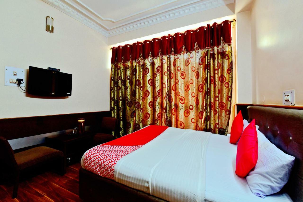 Oyo 26909 Hotel Paras Mandi Extérieur photo